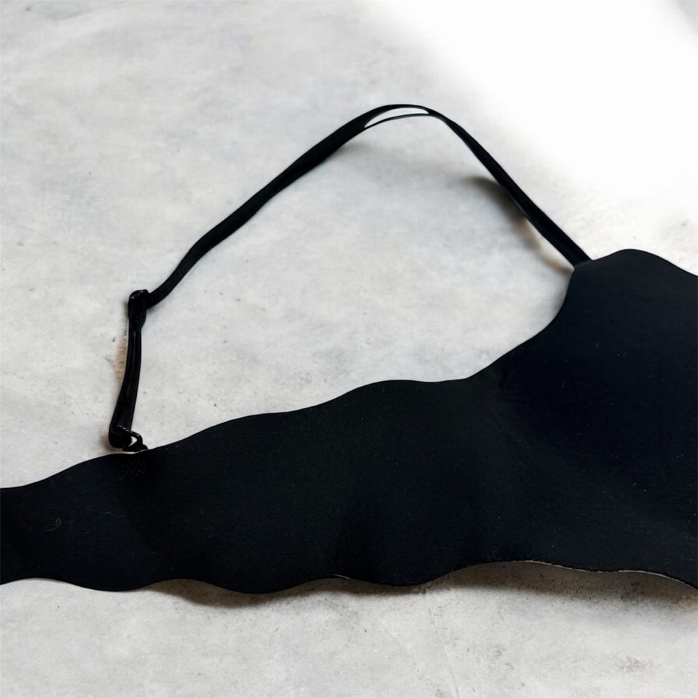 Victoria's Secret Very Sexy Secret Embrace Push-Up Black Embellished Bra, 34B - Picture 11 of 13